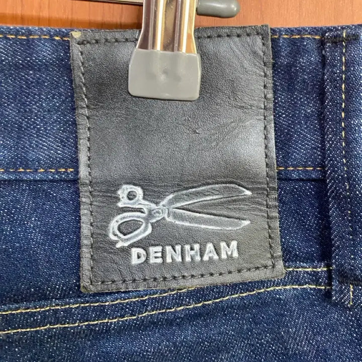 [BUNJANG] DENHAM RAZOR Denim Pants / [DENHAM] 덴햄 RAZOR 데님팬츠 32사이즈