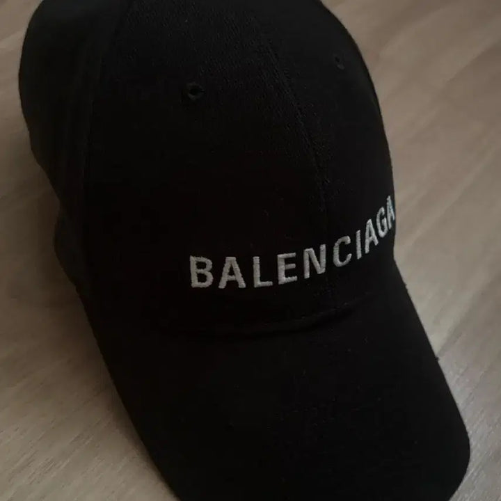 [BUNJANG] Balenciaga Cap / 발렌시아가 모자