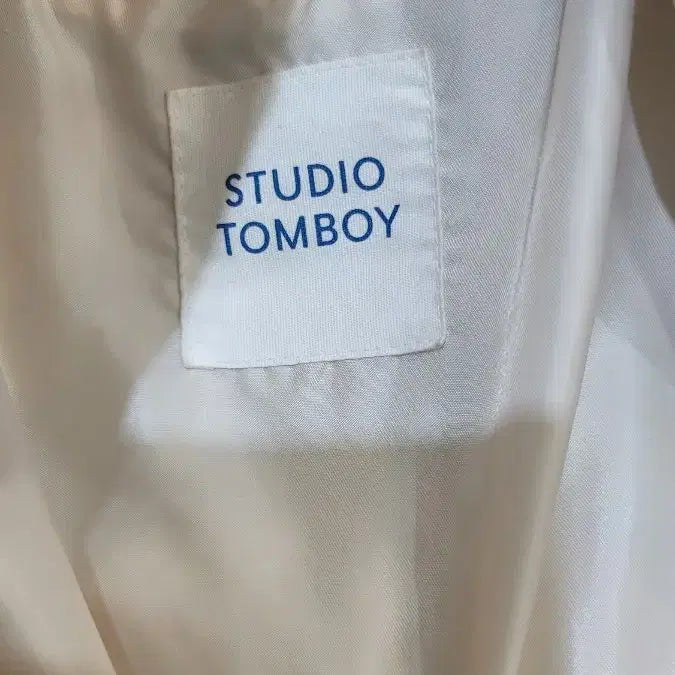 [BUNJANG] Studio Tomboy Women's Down Short Padded Jacket / 스튜디오 톰보이 여성 다운 가족 숏패딩