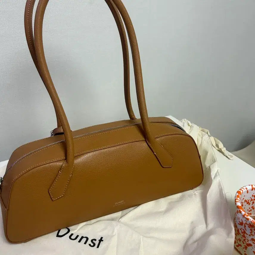 [BUNJANG] Dunst Baguette Bag / 던스트 바게트백
