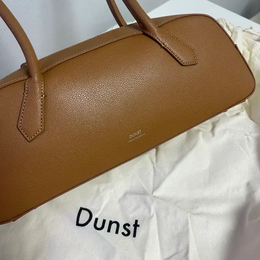 [BUNJANG] Dunst Baguette Bag / 던스트 바게트백