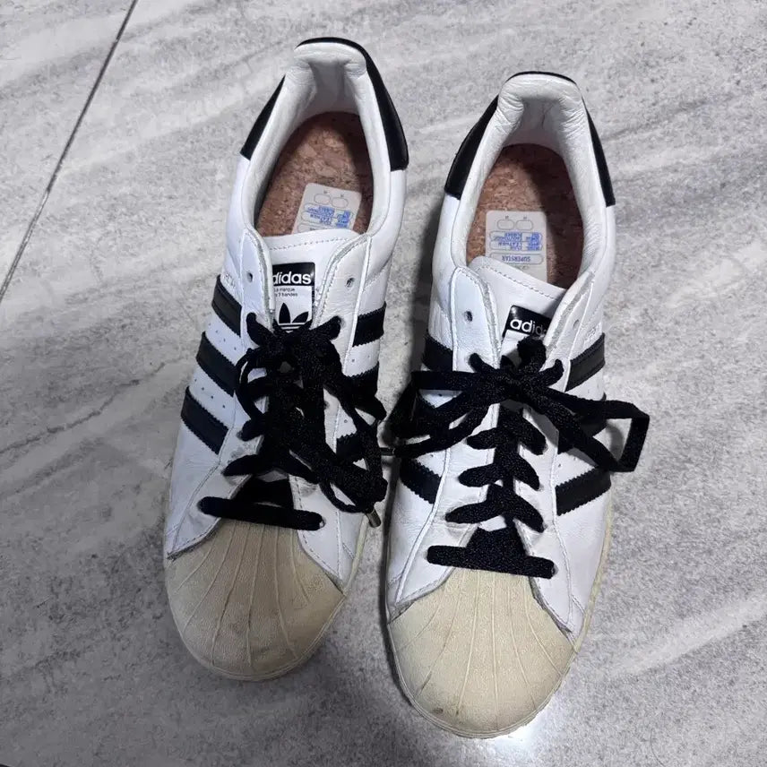 [BUNJANG] Adidas Superstar White/Black Sneakers / 아디다스 슈퍼스타 화이트/블랙 스니커즈