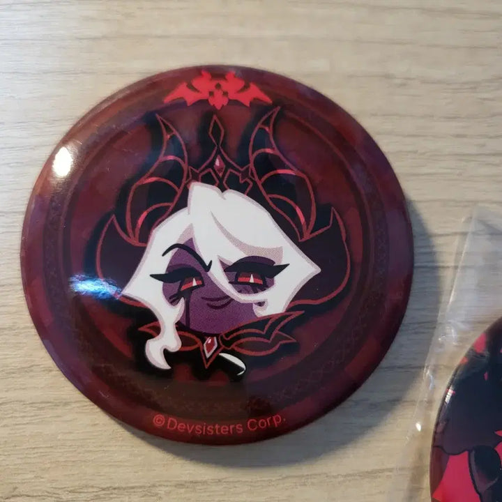 [BUNJANG] Cookie Run: Kingdom Dark Enchantress Cookie Pin Button Bundle Set / 쿠킹덤 어둠마녀 핀버튼 2개 일괄