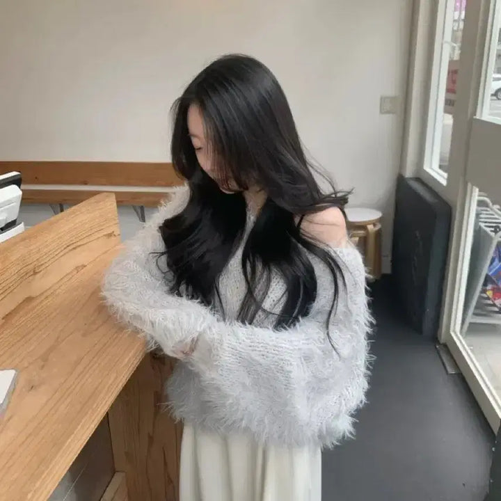 [BUNJANG] Unbalanced Off-Shoulder Knit Top / 새상품)언발오프숄더 여신 니트