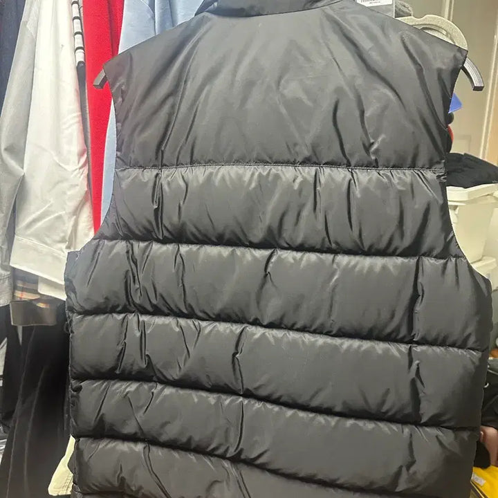 [BUNJANG] Prada Padded Vest 50 / 프라다 패딩조끼 베스트 50