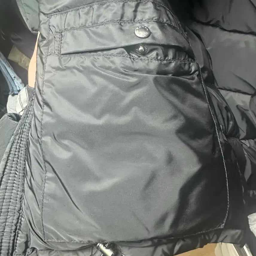 [BUNJANG] Prada Padded Vest 50 / 프라다 패딩조끼 베스트 50