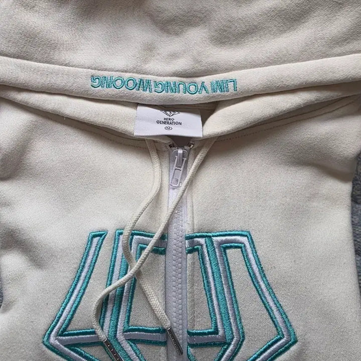 [BUNJANG] Lim Young Woong HERO Hoodie Zip-up / 임영웅 HERO  후드집업