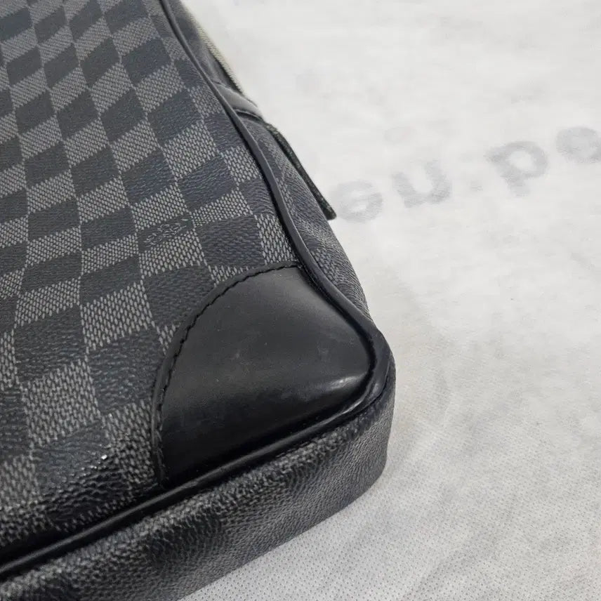 [BUNJANG] Louis Vuitton Damier Canvas Briefcase Black / 루이비통 다미에 캔버스 서류 가방 블랙