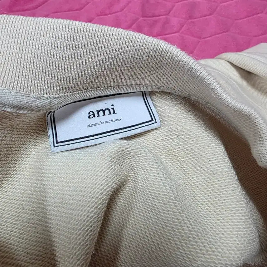 [BUNJANG] BTS Ami Sweatshirt / (ami) 아미 맨투맨