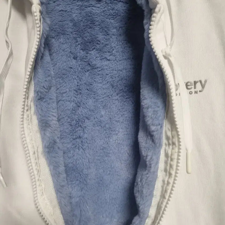 [BUNJANG] Discovery Hooded Zip-up Jacket / 디스커버리 후드집업 90