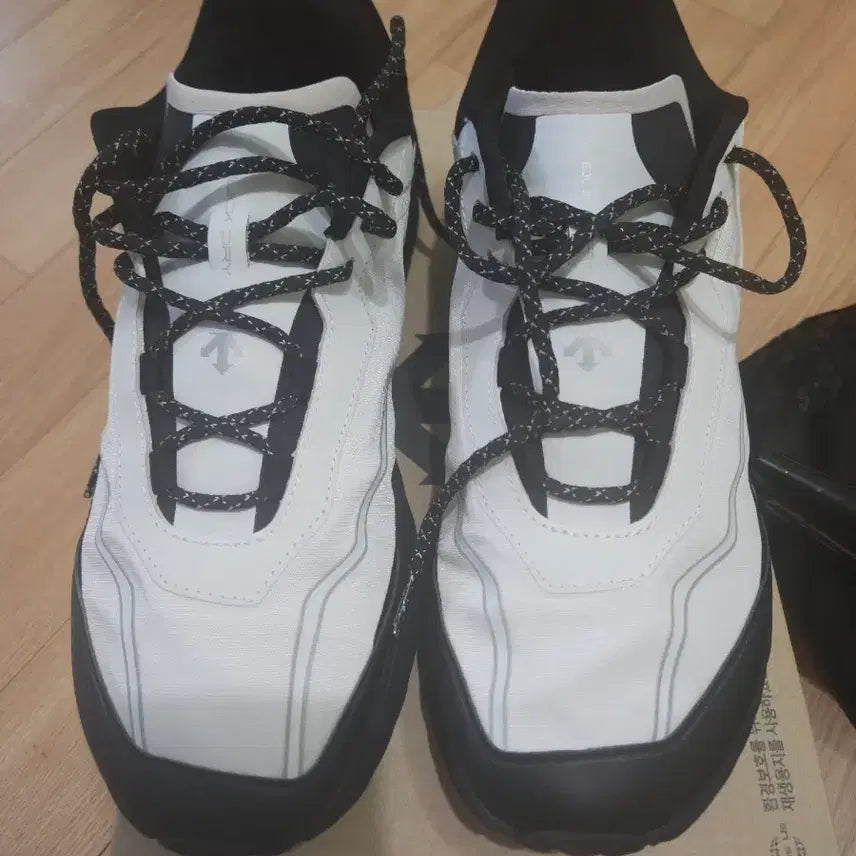 [BUNJANG] Terrain D White SR123LCR21 Sneakers / 터레인디 화이트 SR123LCR21