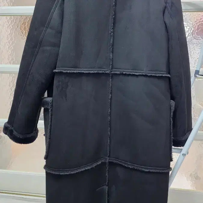 [BUNJANG] Kang Daniel Estee Mustang Long Coat / 다니엘 에스떼 무스탕 롱코트