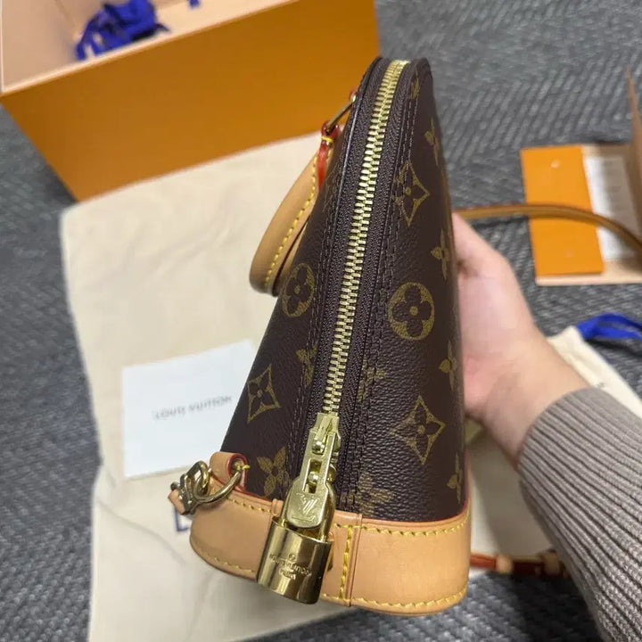 [BUNJANG] Louis Vuitton Monogram Alma Backpack / (풀구성)루이비통 모노그램 알마백팩