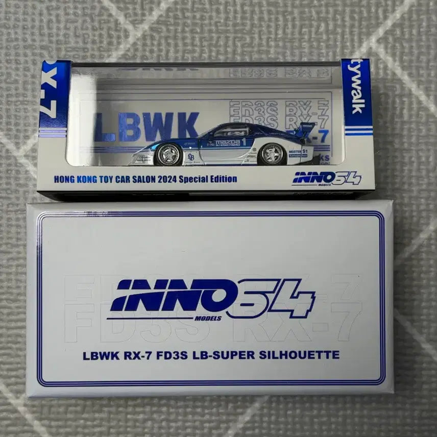 [BUNJANG] Inno64 Mazda RX7 FD3S LBWK Chase Car 1:64 Scale Model / 1:64 inno64 이노64 마쯔다 RX7 FD3S LBWK 체이스