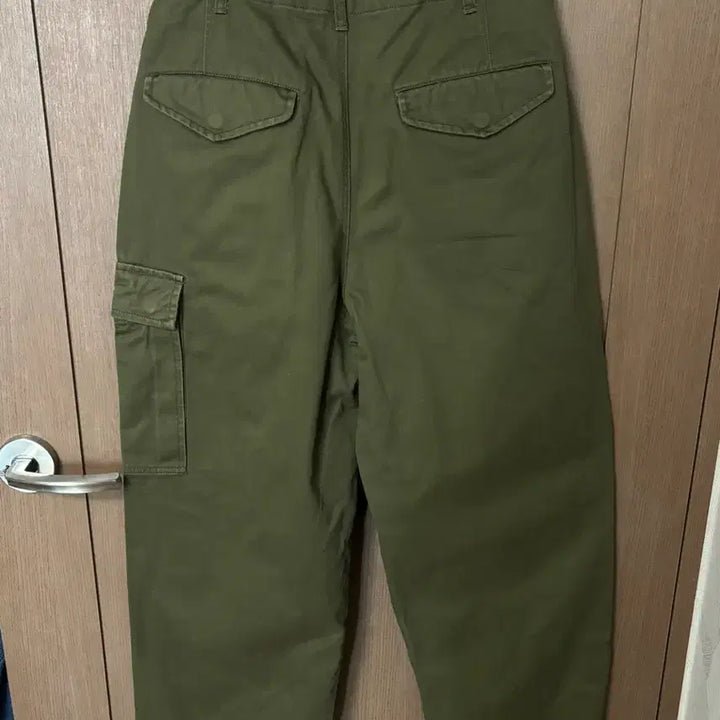 [BUNJANG] THE BARNNET Wide Cargo Pants Khaki / THE BARNNET 더바넷 와이드 카고 팬츠 카키