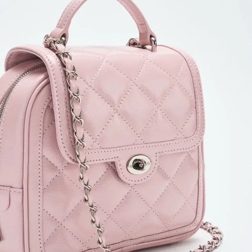 [BUNJANG] Cardinal Red Quilted Backpack / 카디널레드 투아트백  핑크