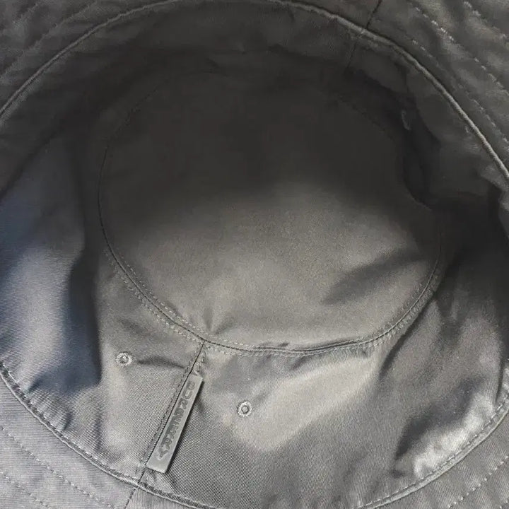 [BUNJANG] Burberry Reversible Leopard Bucket Hat / [정품]버버리 리버시블 레오파드 버킷햇[거의새상품]