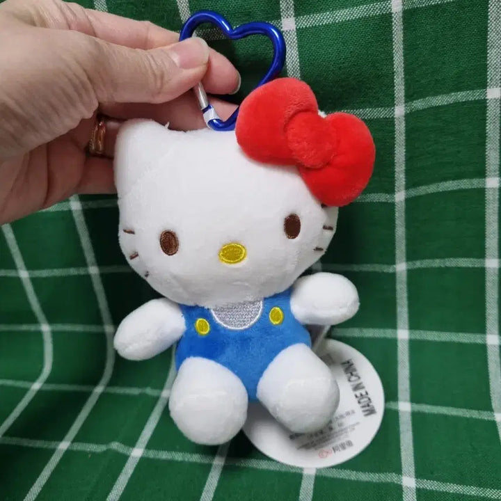 [BUNJANG] Hello Kitty Doll Keychain / 귀여운 헬로키티 인형 키링