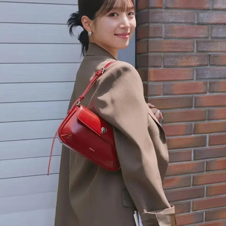 [BUNJANG] Stand Oil Ditto Shoulder Bag Red Wine / 스탠드오일 디토 숄더백 레드와인