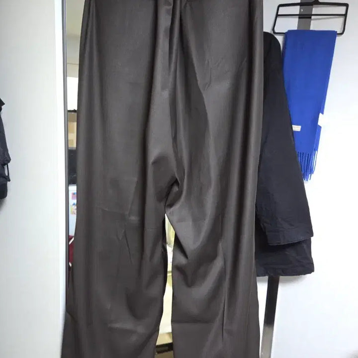 [BUNJANG] Arvan Parachute Half Banding Pants (Brown, Size 3) / 아르반 - 파라슈트 하프 밴딩 팬츠 (브라운 / 3)