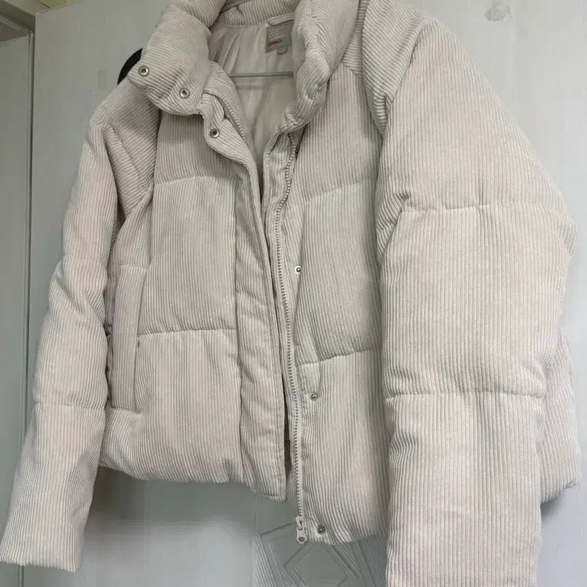[BUNJANG] SPAO Corduroy Ivory Padded Jacket / SPAO 코듀로이 아이보리 패딩