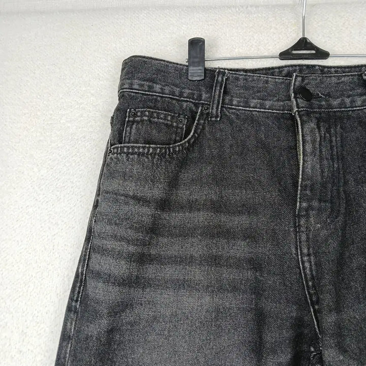 [BUNJANG] TDH Black Washed Denim Jeans (M) / TDH 남성 블랙 워싱 데님 청바지(M)