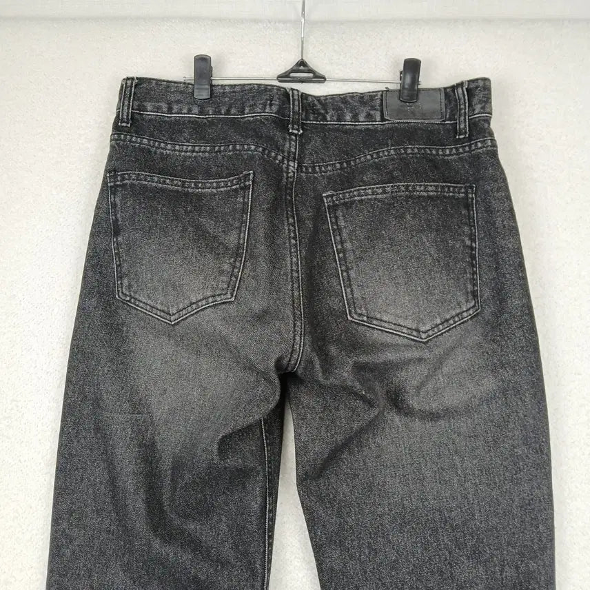 [BUNJANG] TDH Black Washed Denim Jeans (M) / TDH 남성 블랙 워싱 데님 청바지(M)