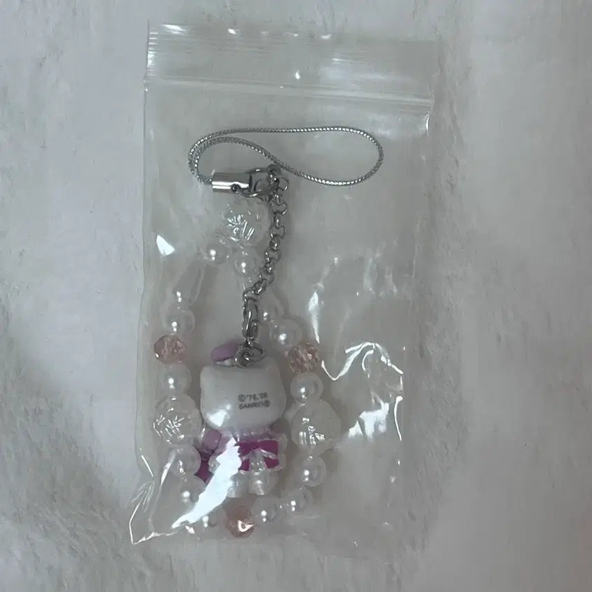 [BUNJANG] Kitty Novala Kitty Strap / 고전키티 노바라 키티스트랩