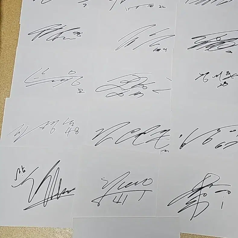 [BUNJANG] Baseball Player Autographed Paper Bundle Set / 야구 선수 종이 친필 싸인 전부