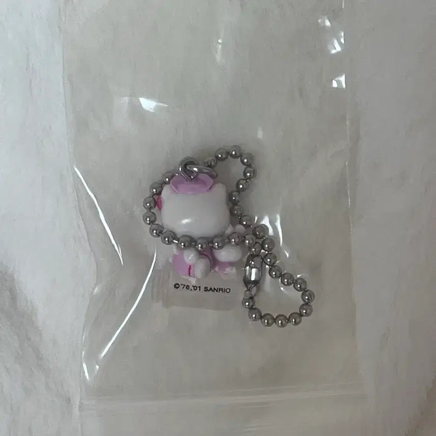 [BUNJANG] Vintage Nurse Hello Kitty Strap / 고전키티 간호사 키티스트랩