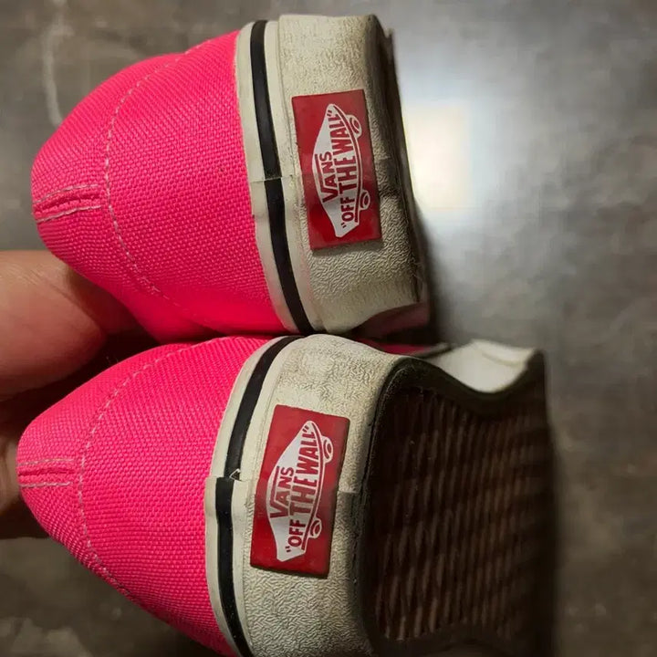 [BUNJANG] Vans Slip-On Pink Canvas Sneakers / 한정판 Vans 슬립온 (핑크 캔버스)