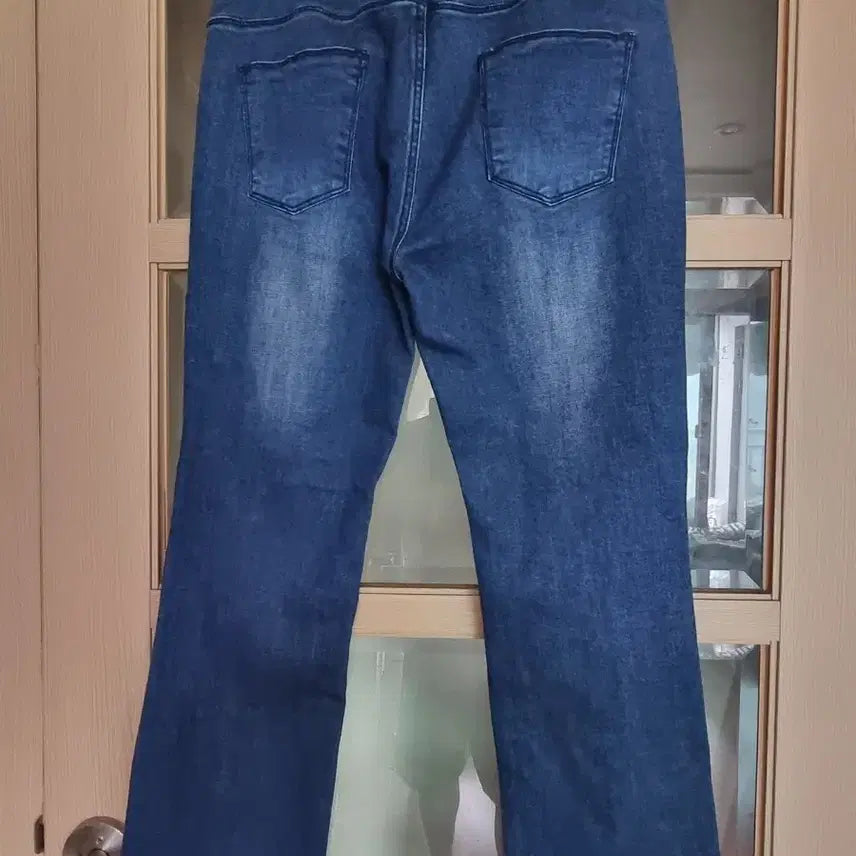 [BUNJANG] Woman's Straight Leg Jeans / 여성 스판 청바지 일자핏 청바지 밑단