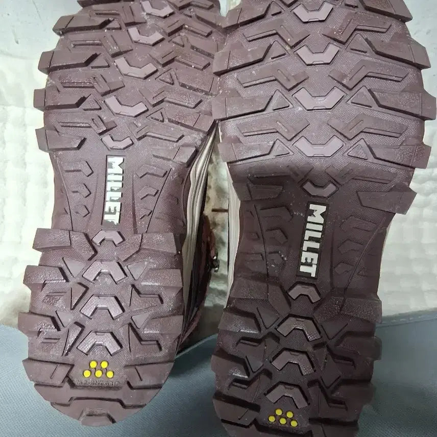 [BUNJANG] Millet Gore-Tex Hiking Boots 230mm / 등산화 230  밀레고어텍스  새상품