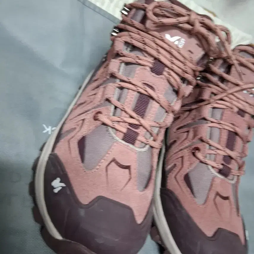 [BUNJANG] Millet Gore-Tex Hiking Boots 230mm / 등산화 230  밀레고어텍스  새상품