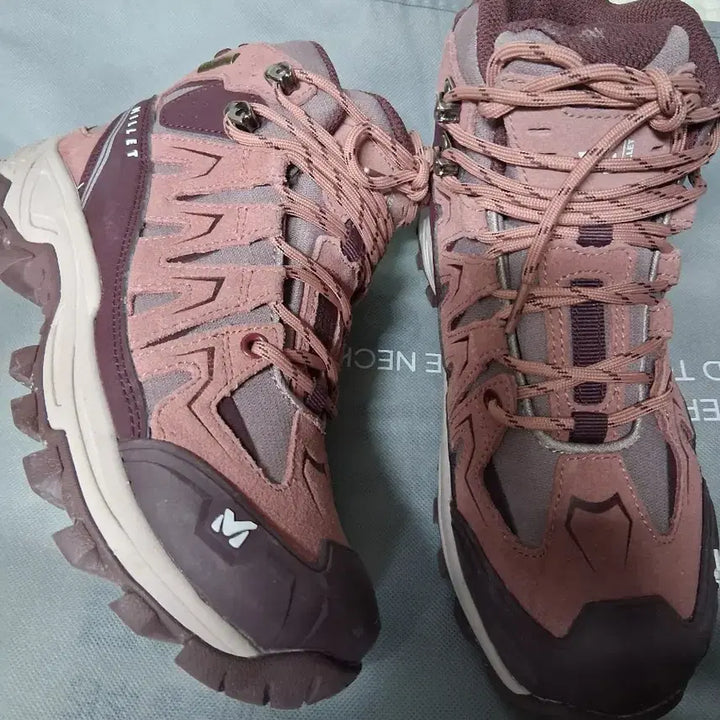 [BUNJANG] Millet Gore-Tex Hiking Boots 230mm / 등산화 230  밀레고어텍스  새상품