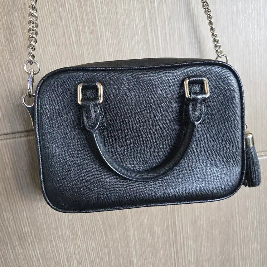 [BUNJANG] Metrocity Mini Chain Crossbody Bag / 메트로시티 미니 체인 크로스백