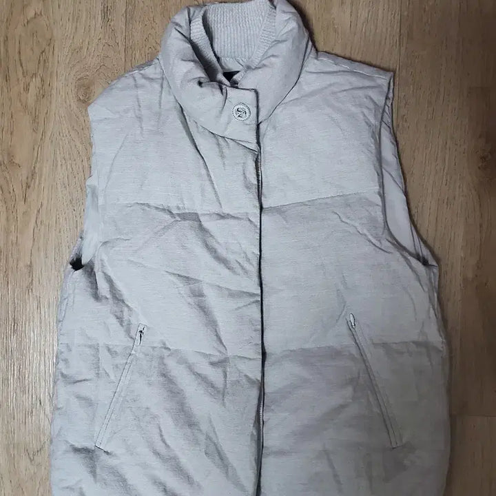 [BUNJANG] Hanseom LATT 2021 Goose Down Padded Vest / 한섬 LATT2021 구스(솜털90/깃털10) 패딩 조끼 팔아요