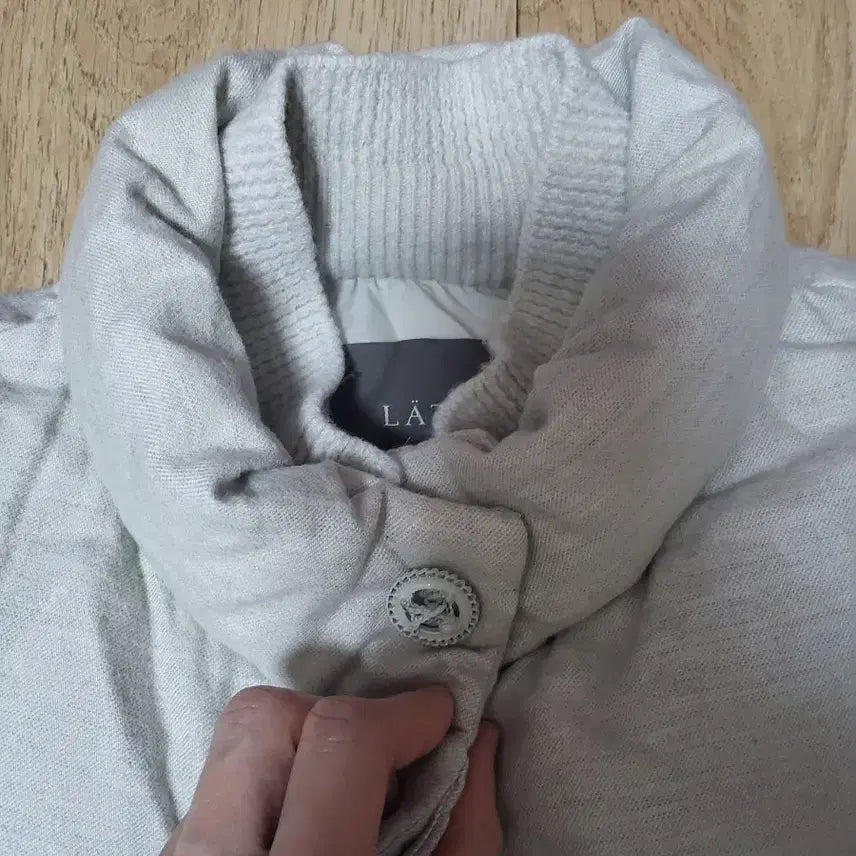 [BUNJANG] Hanseom LATT 2021 Goose Down Padded Vest / 한섬 LATT2021 구스(솜털90/깃털10) 패딩 조끼 팔아요