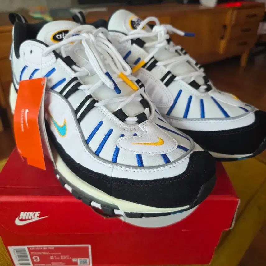 [BUNJANG] Nike Air Max 98 Premium White Teal Nebula University Gold Sneakers / 나이키 에어맥스 98 프리미엄 화이트 틸 네뷸라 유니버시티 골드