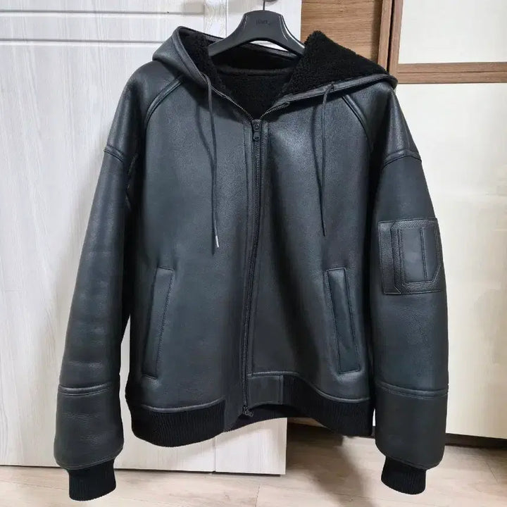 [BUNJANG] Jun Ji Hooded Mustang 46 Size / 준지 후드무스탕 46 사이즈