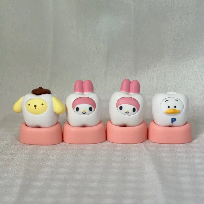 [BUNJANG] Sanrio Tooth Gacha / 산리오 다같이 치아가 되어보자 이빨 가챠