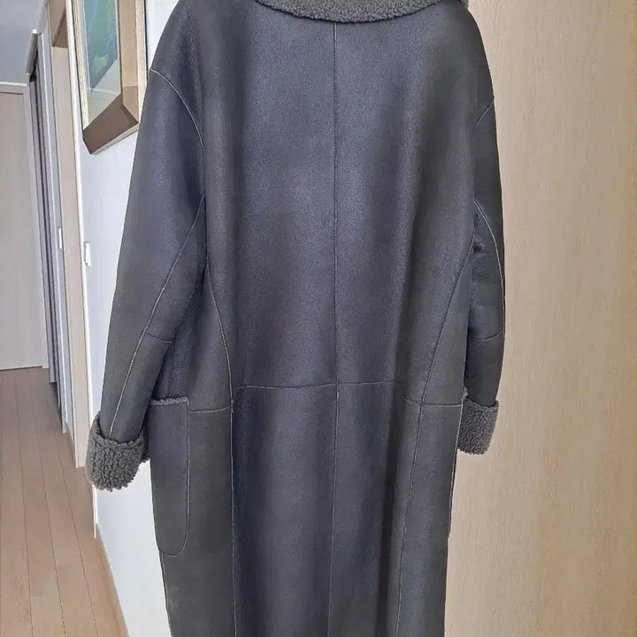 [BUNJANG] BCBG Women's Mouton Coat / BCBG 여성용 무스탕 코트