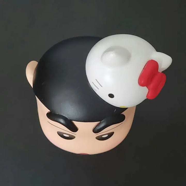 [BUNJANG] Hello Kitty and Crayon Shin-chan Figure / 12cm 헬로키티 짱구 피규어