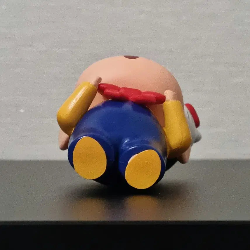 [BUNJANG] Hello Kitty and Crayon Shin-chan Figure / 12cm 헬로키티 짱구 피규어