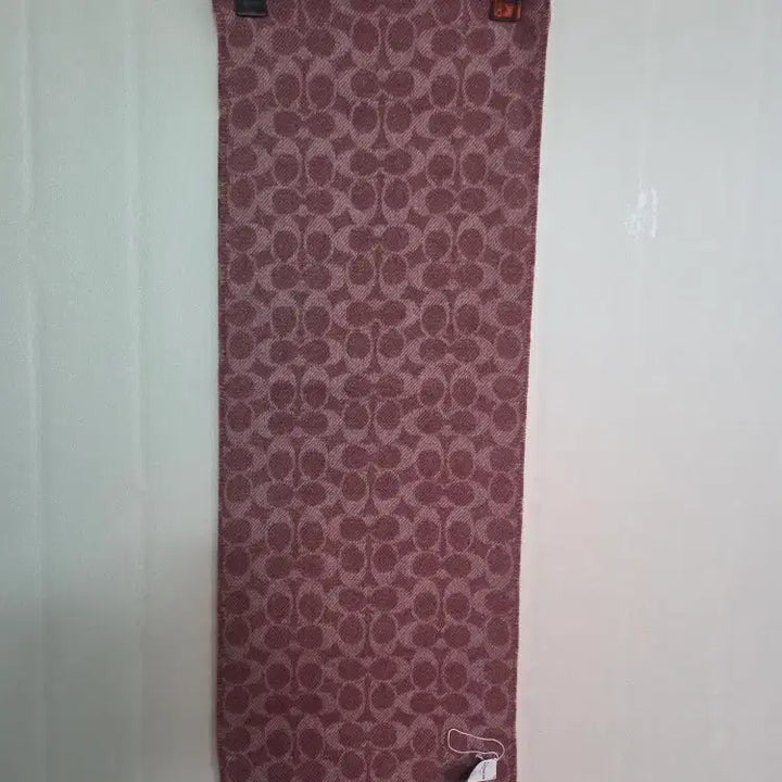 [BUNJANG] Coach Signature Muffler (Pink) / 코치 시그니처 머플러 핑크색상
