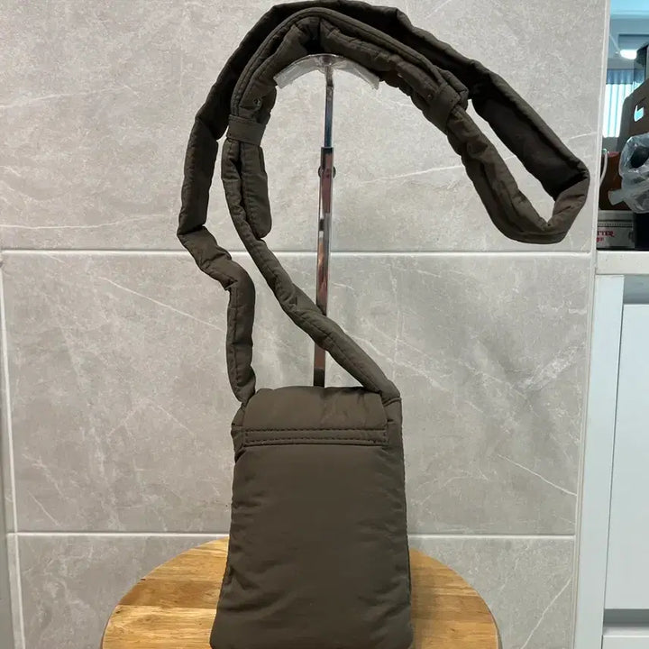 [BUNJANG] ZARA Padded Small Crossbody Bag / (땡처리)자라 패디드 스몰 크로스백(남녀공용)