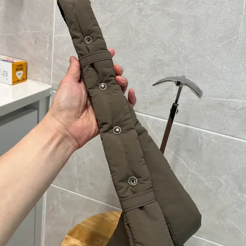 [BUNJANG] ZARA Padded Small Crossbody Bag / (땡처리)자라 패디드 스몰 크로스백(남녀공용)