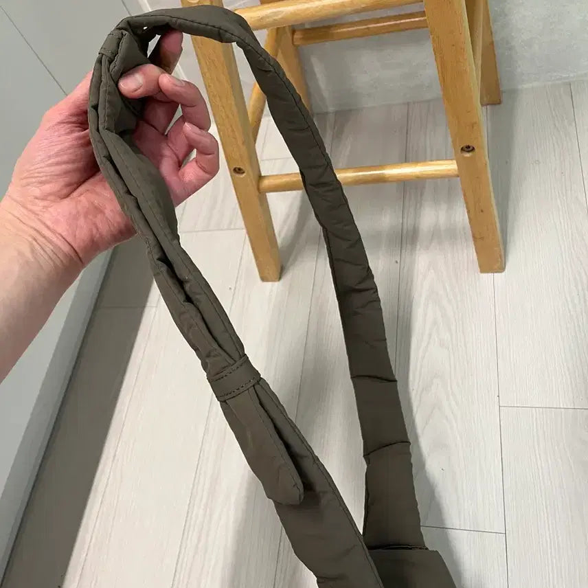 [BUNJANG] ZARA Padded Small Crossbody Bag / (땡처리)자라 패디드 스몰 크로스백(남녀공용)