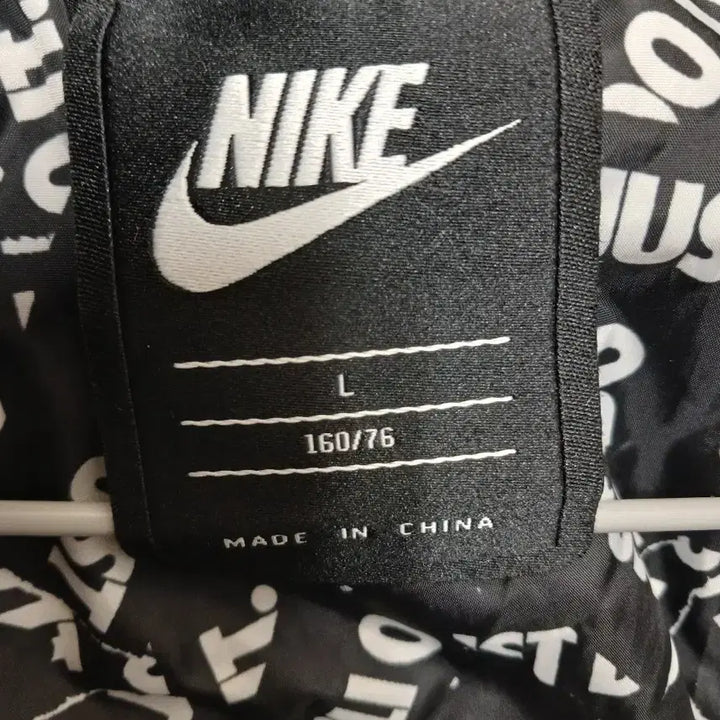 [BUNJANG] Nike Kids Junior Lightweight Padded Jacket (Size 160) / 나이키 키즈주니어 경량패딩 점퍼 사이즈 160