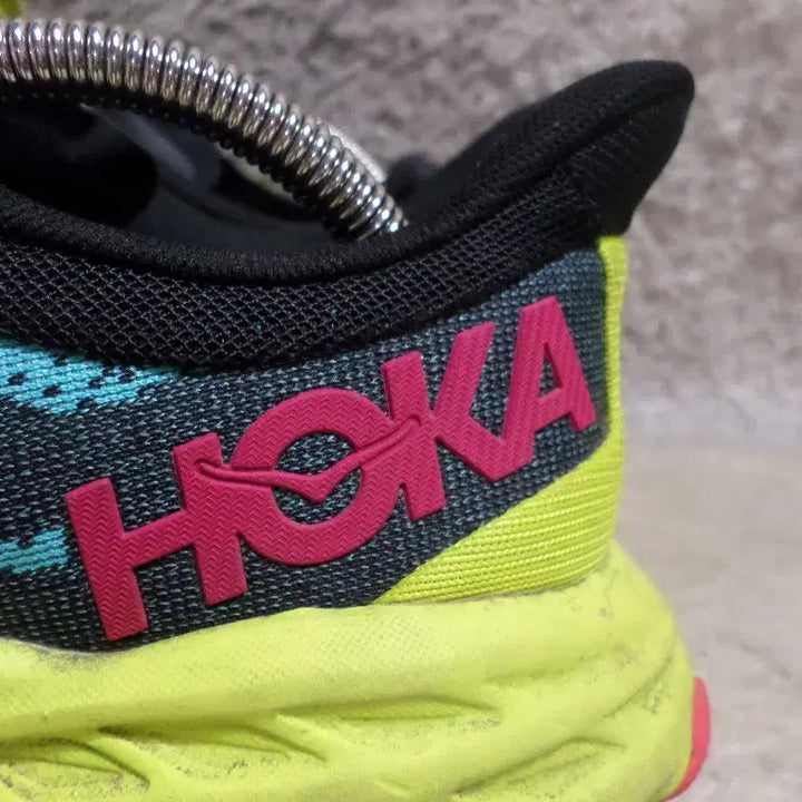 [BUNJANG] Huroorug Kuje 270 Steedgoat 5 Sneakers / 후루룩구제 270 호카 스티드고트5 운동화 중고 신발